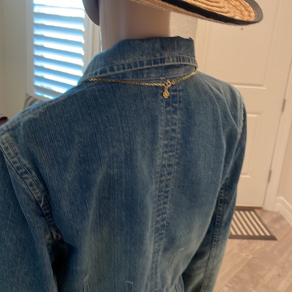 Jean jacket - Picture 5 of 6